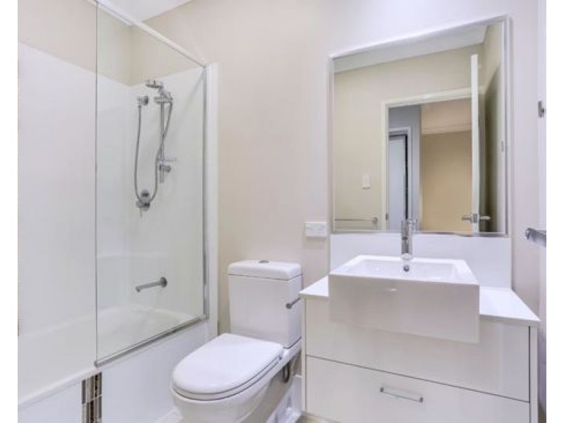 ID: 200105/111 Leitchs Road South, Albany Creek QLD 4035