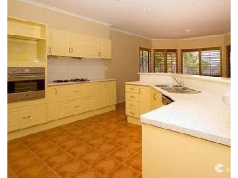 107 McPherson Road, Sinnamon Park QLD 4073
