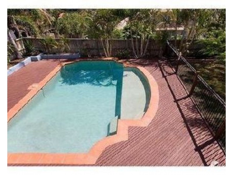 107 McPherson Road, Sinnamon Park QLD 4073