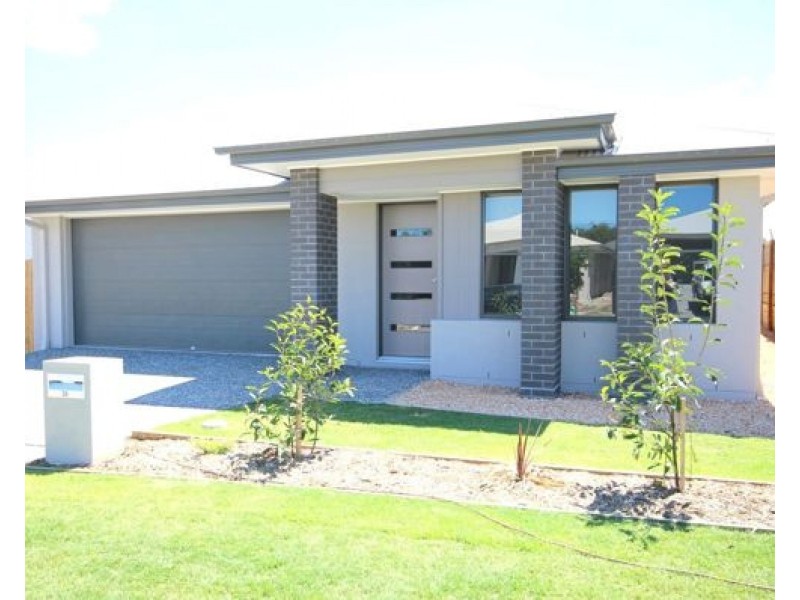 39 John Carroll Way, Redbank Plains QLD 4301