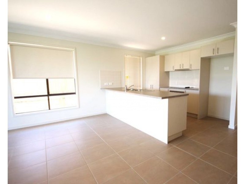 39 John Carroll Way, Redbank Plains QLD 4301