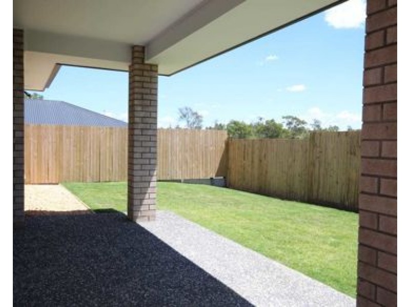 39 John Carroll Way, Redbank Plains QLD 4301