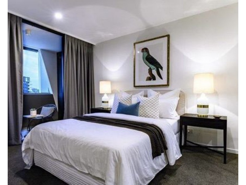 502/19 Deshon Street, Woolloongabba QLD 4102