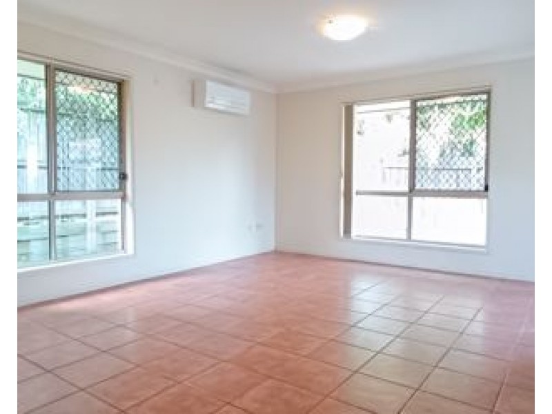 16 Toona place, Calamvale QLD 4116