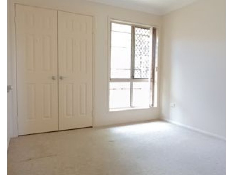 16 Toona place, Calamvale QLD 4116