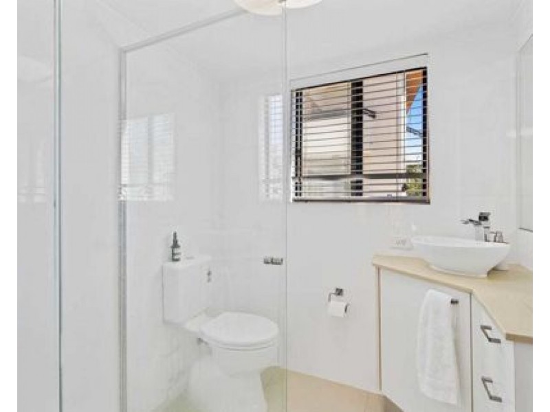 5 35 britannia avenue broadbeach, Broadbeach QLD 4218