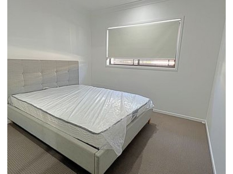 36 Avondale Cres, Parkinson QLD 4115