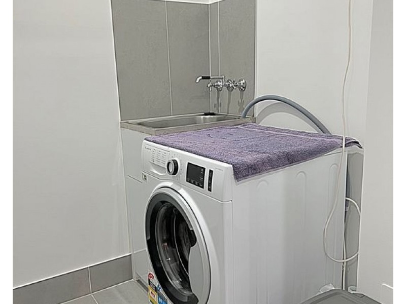 36 Avondale Cres, Parkinson QLD 4115