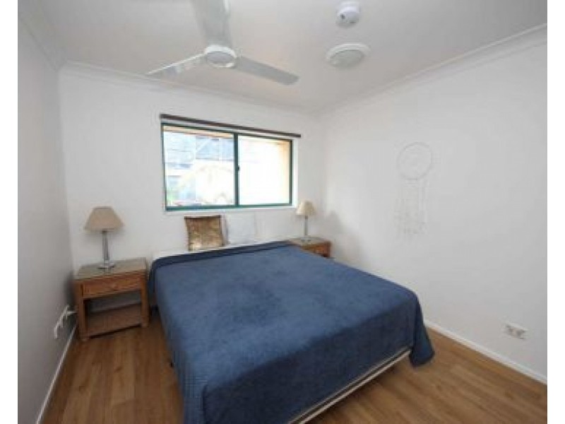 36/11-17 Philip Avenue, Broadbeach QLD 4218