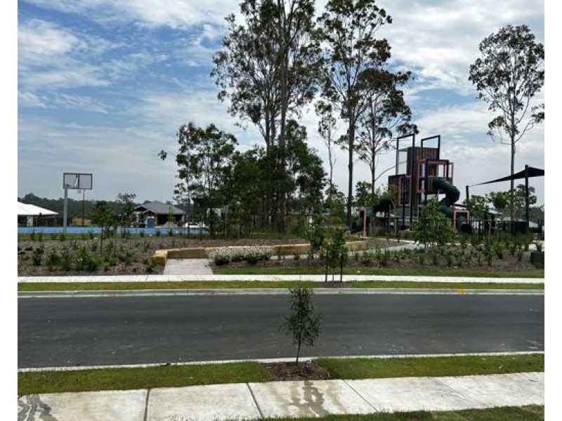 68 Juniper Dr, Greenbank QLD 4124