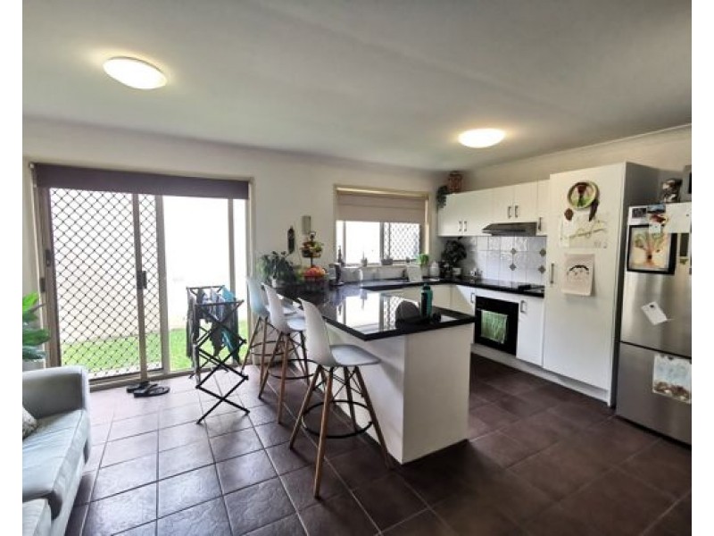 100/2 Anaheim drive, Helensvale QLD 4212