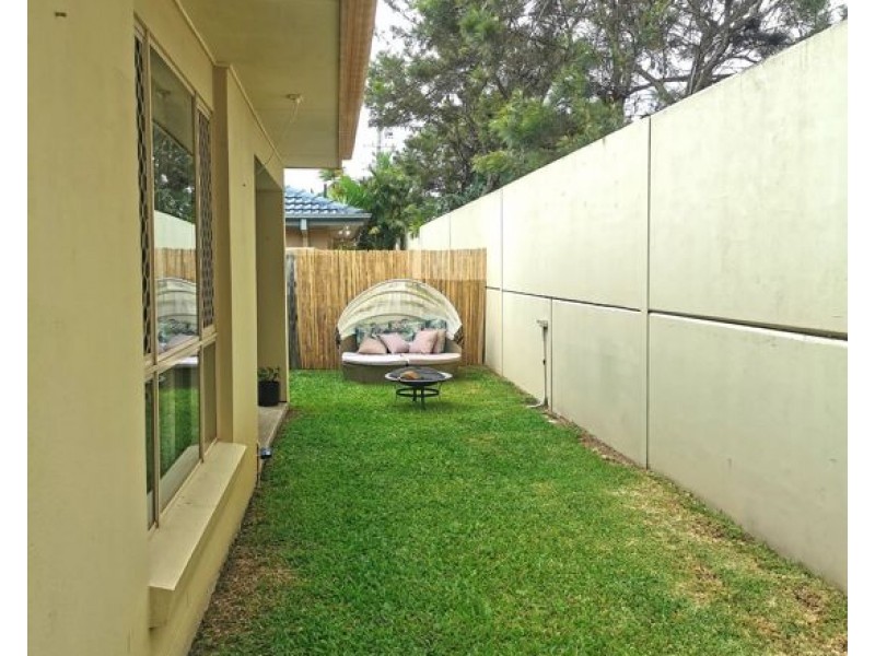 100/2 Anaheim drive, Helensvale QLD 4212