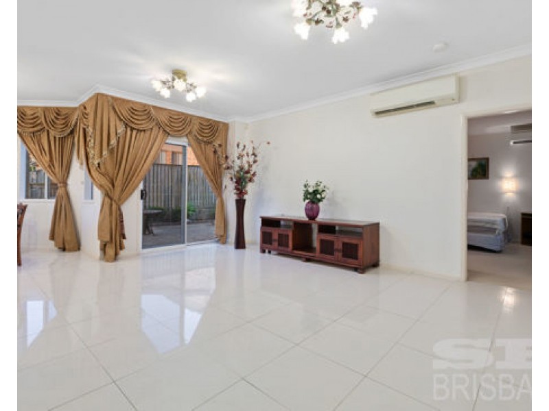 22 Hunter Close, Calamvale QLD 4116