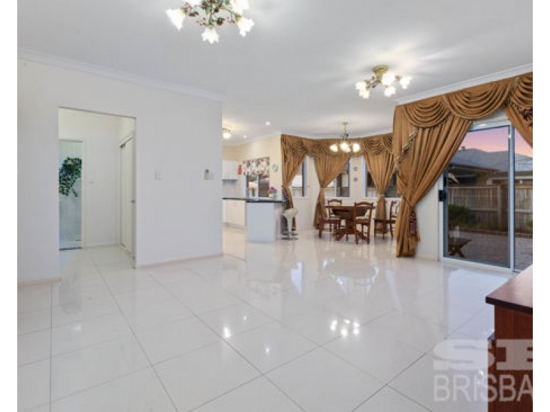 22 Hunter Close, Calamvale QLD 4116