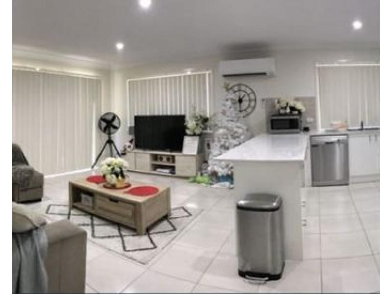 59 Greenwich Ave, Pimpama QLD 4209