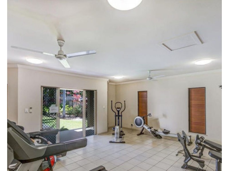 352 2-8 Rigg Street, Woree QLD 4868