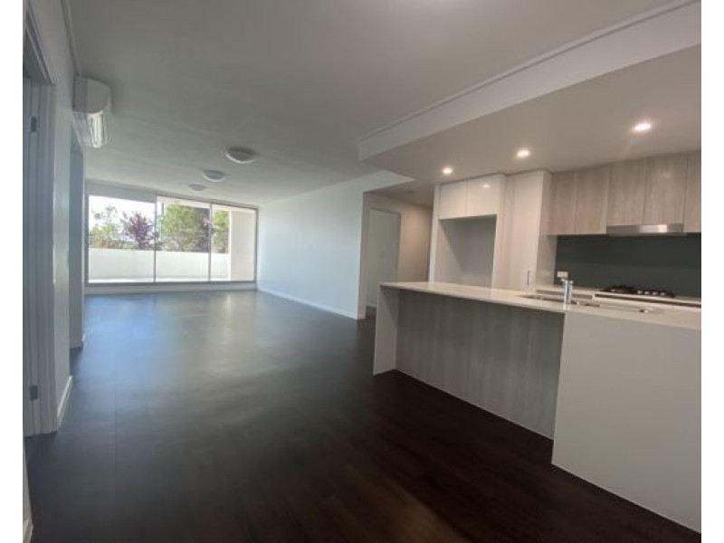 2102 42 Laver Drive, Robina QLD 4226