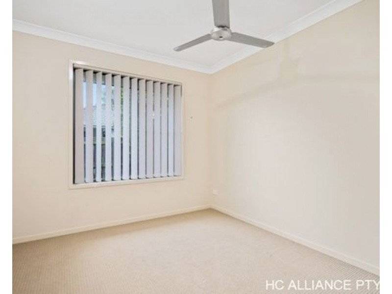 9 DAISY ST, Springfield Lakes QLD 4300