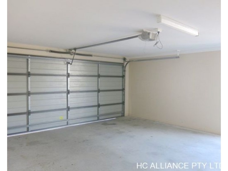 9 DAISY ST, Springfield Lakes QLD 4300