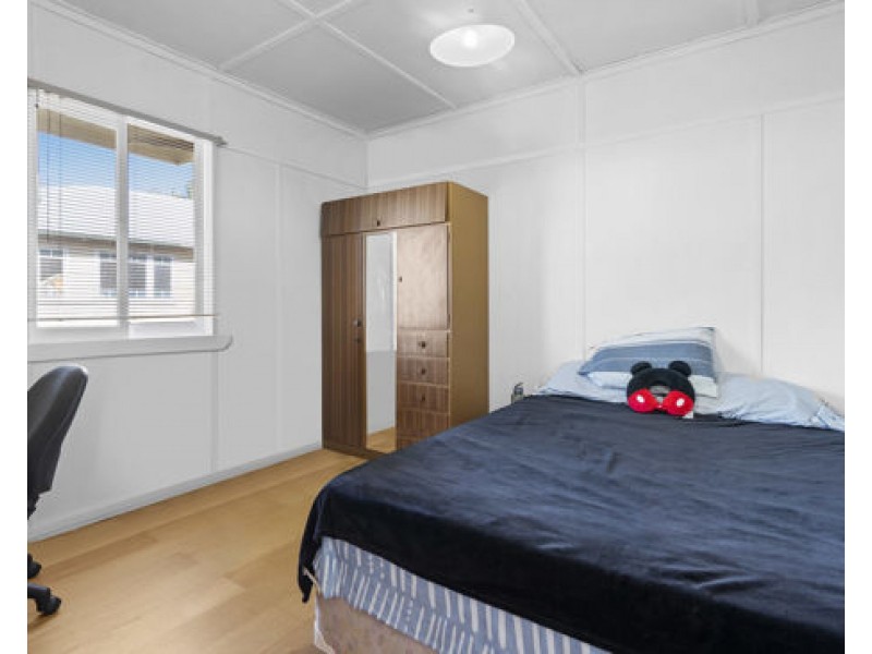 38 Balmoral Street, Hawthorne QLD 4171