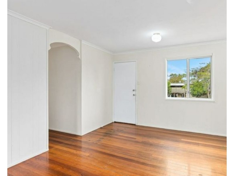 613 Browns Plains Rd, Crestmead QLD 4132