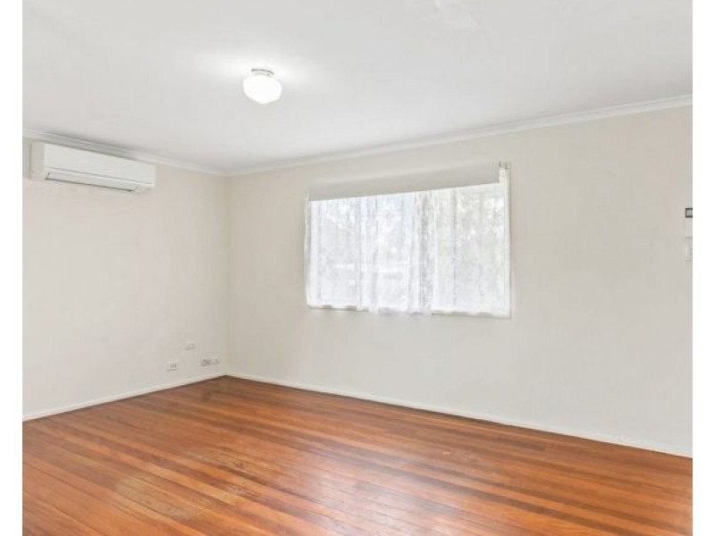613 Browns Plains Rd, Crestmead QLD 4132