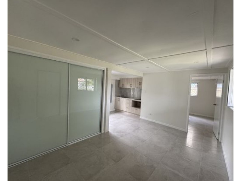 613 Browns Plains Rd, Crestmead QLD 4132