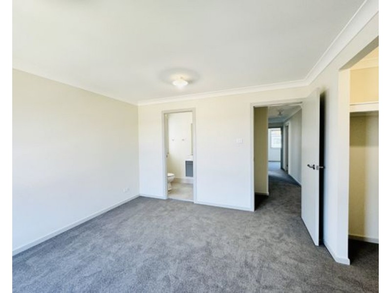 16 Passendale Road, Edmondson Park NSW 2174