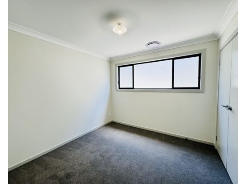 16 Passendale Road, Edmondson Park NSW 2174