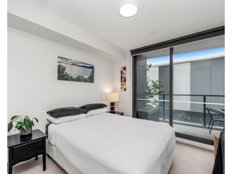 20509/300 Old Cleveland Road, Coorparoo QLD 4151