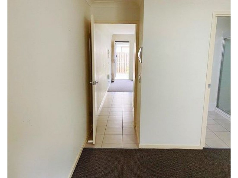 24/3 Jackson Street, Kallangur QLD 4503