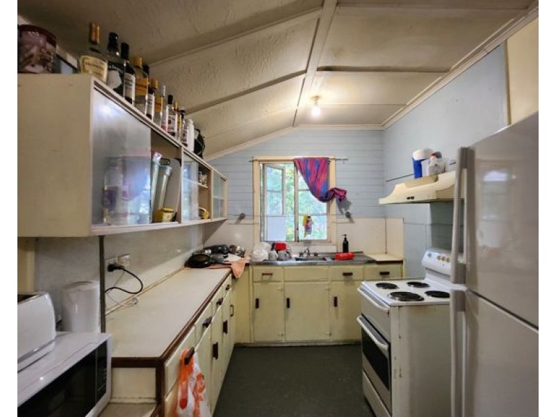 300 Lillian Ave, Salisbury QLD 4107