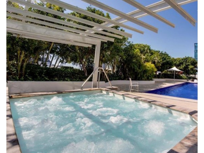 23902/5 Lawson Street, Southport QLD 4215