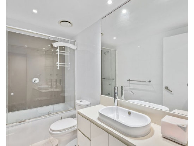 22005/3113 Surfers Paradise Boulevard, Surfers Paradise QLD 4217
