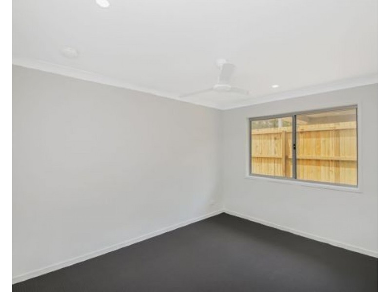 16 Harvard Street, Pimpama QLD 4209