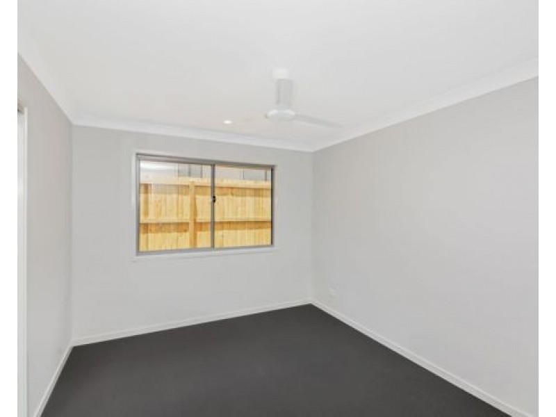 16 Harvard Street, Pimpama QLD 4209