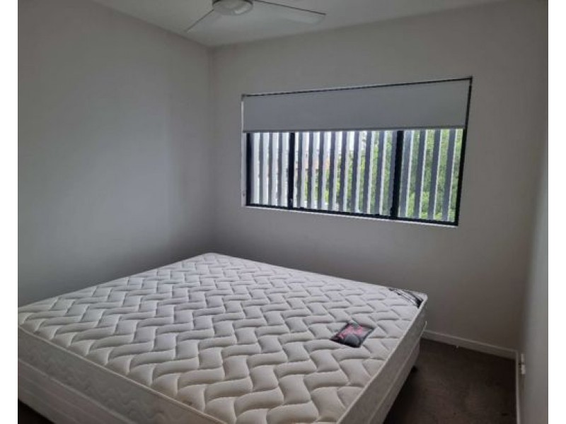 Unit 401, 11 Andrews Street, Southport QLD 4215