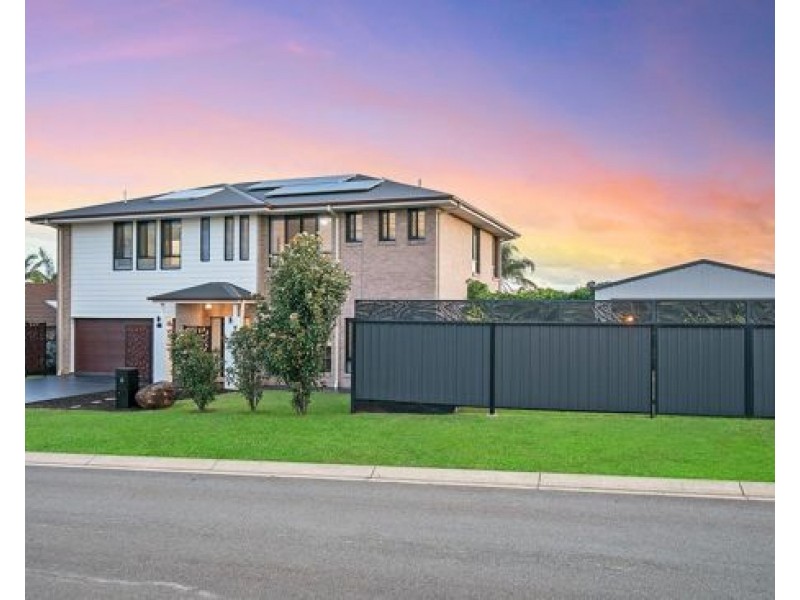 6 Bronze Court, Griffin QLD 4503