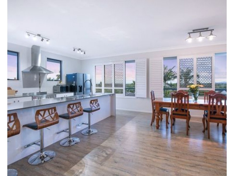 6 Bronze Court, Griffin QLD 4503