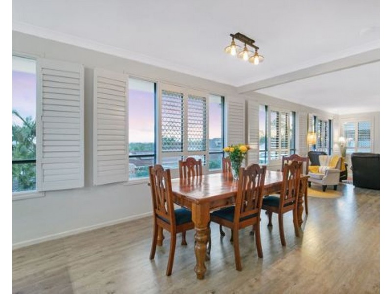 6 Bronze Court, Griffin QLD 4503