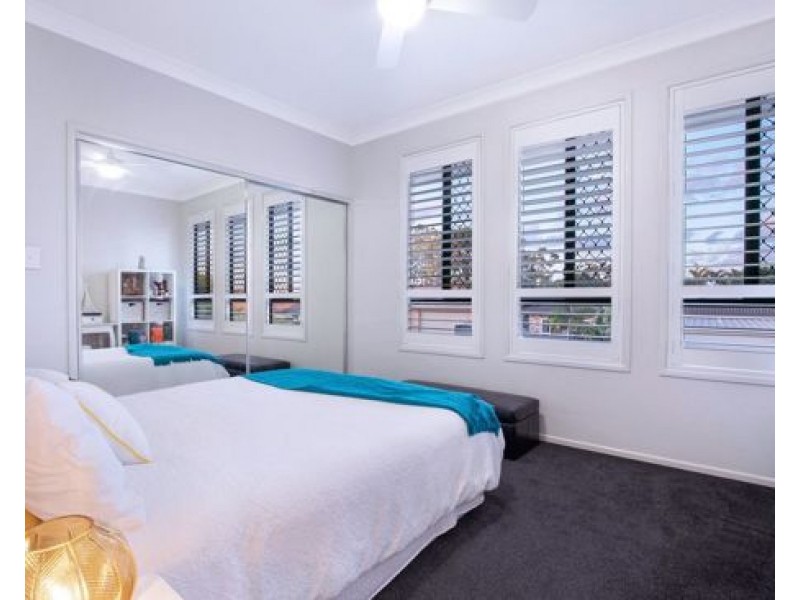 6 Bronze Court, Griffin QLD 4503