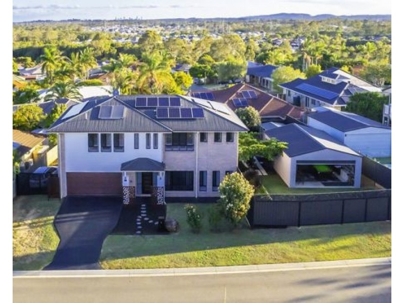 6 Bronze Court, Griffin QLD 4503