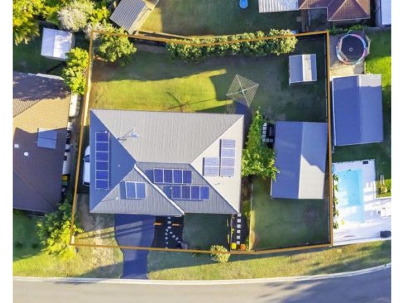 6 Bronze Court, Griffin QLD 4503