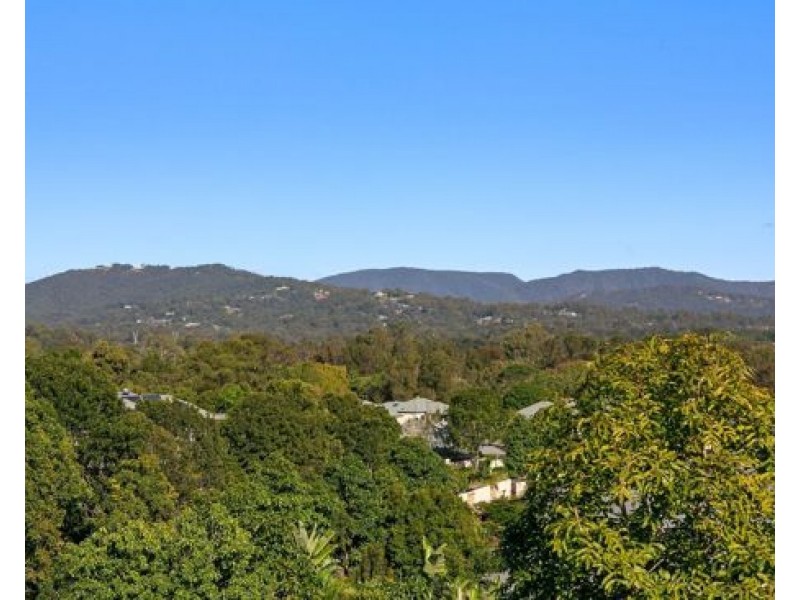 9/305 Easthill Drive, Robina QLD 4226