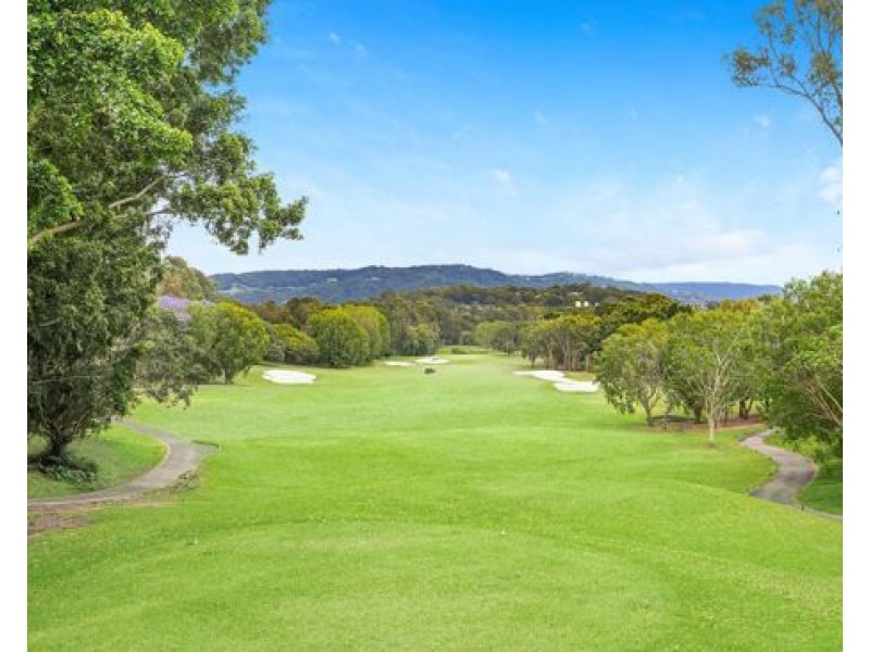 9/305 Easthill Drive, Robina QLD 4226