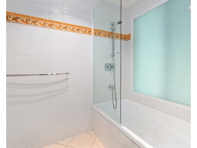 64-68 Executive Drive, Park Ridge QLD 4125