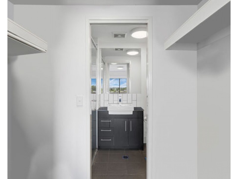 802/39 Thomas Street, Chermside QLD 4032