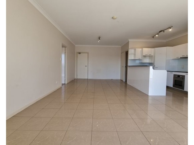 4L/20 Sanders St, Upper Mount Gravatt QLD 4122