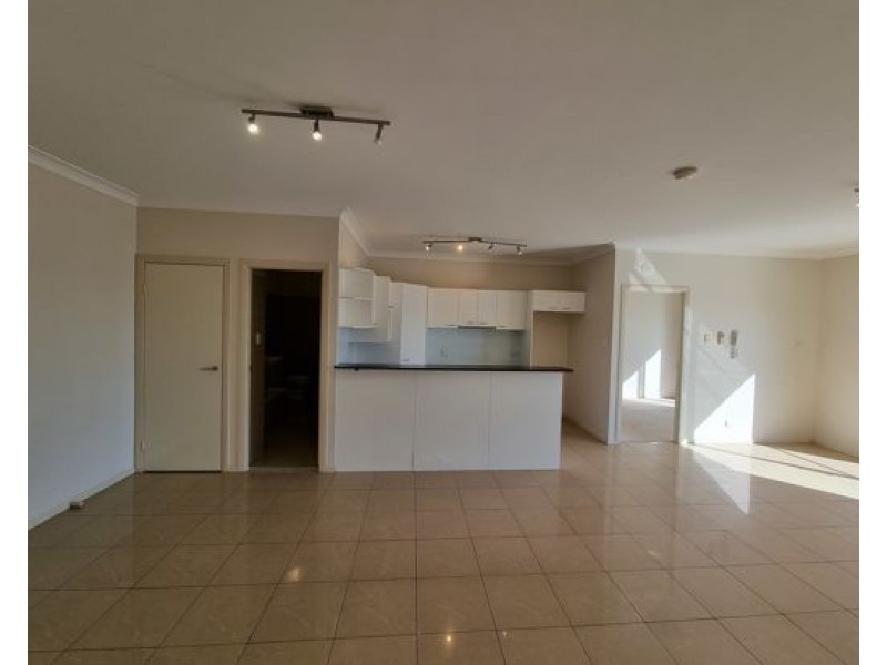 4L/20 Sanders St, Upper Mount Gravatt QLD 4122