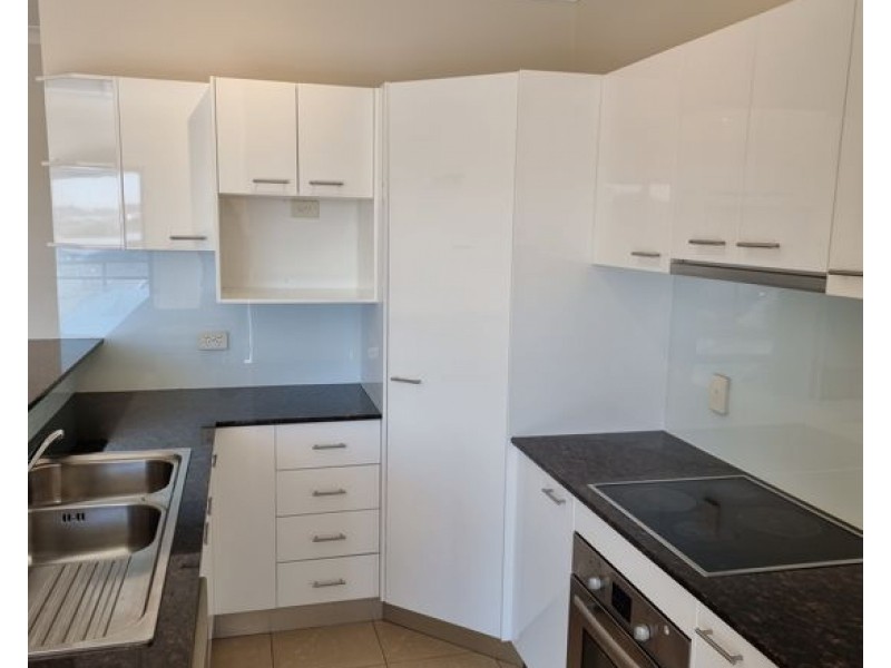 4L/20 Sanders St, Upper Mount Gravatt QLD 4122